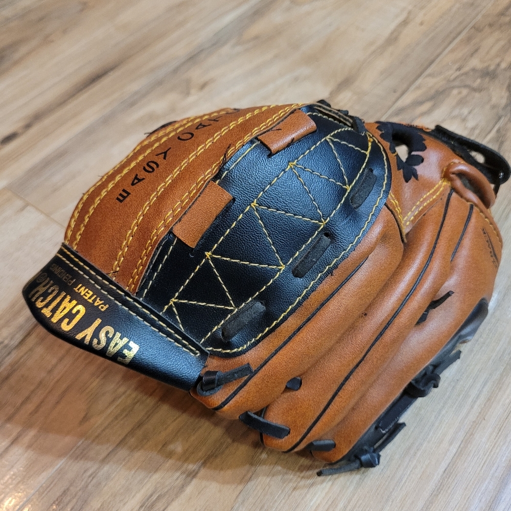 Wilson 10 inch EZ Catch T-Ball Glove